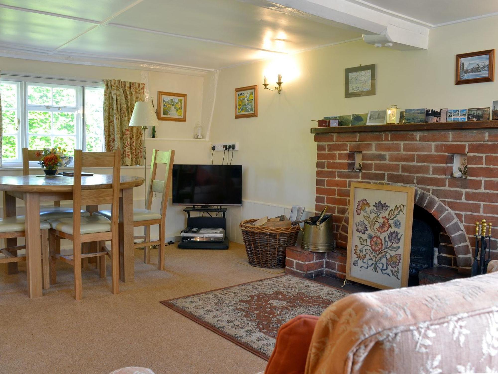 October Cottage Collingbourne Kingston المظهر الخارجي الصورة